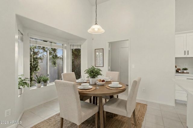 814 E Stanford Avenue, Gilbert, AZ 85234