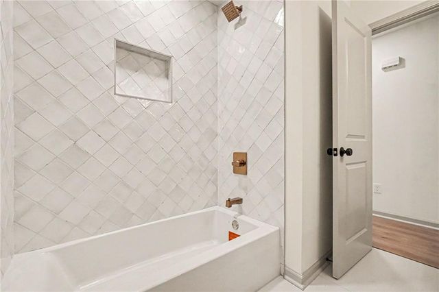 1988 Calvary Hill Court SW, Marietta, GA 30008