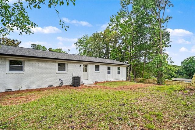 1988 Calvary Hill Court SW, Marietta, GA 30008