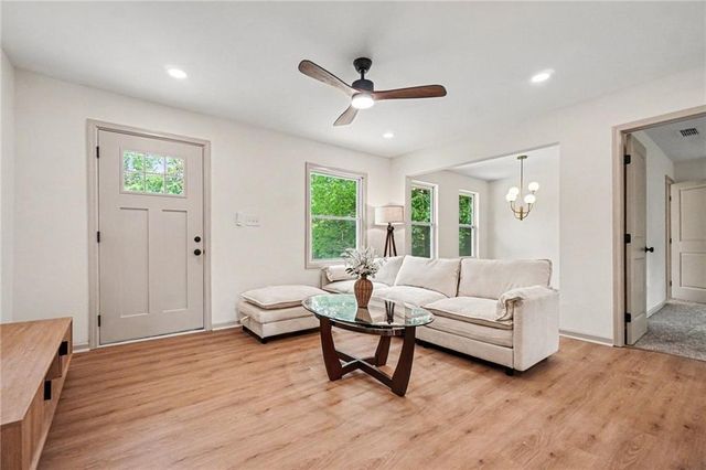 1988 Calvary Hill Court SW, Marietta, GA 30008