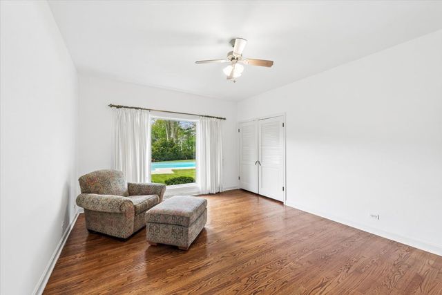 14 Winfield Circle, Northfield, IL 60093