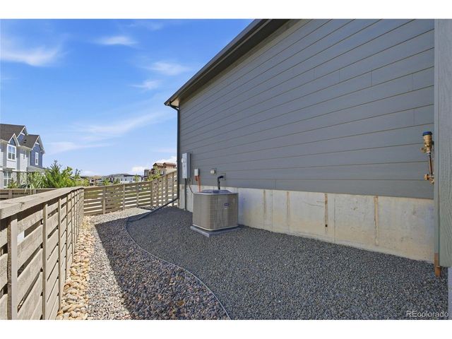 9777 Banner Peak St, Littleton, CO 80125