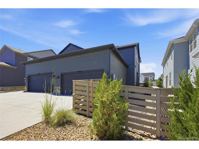 9777 Banner Peak St, Littleton, CO 80125