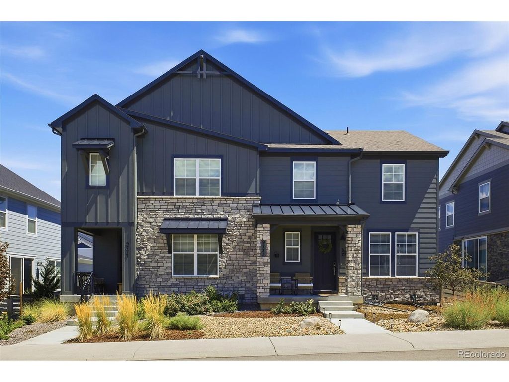 9777 Banner Peak St, Littleton, CO 80125