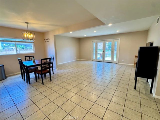 2065 Morley, Simi Valley, CA 93065