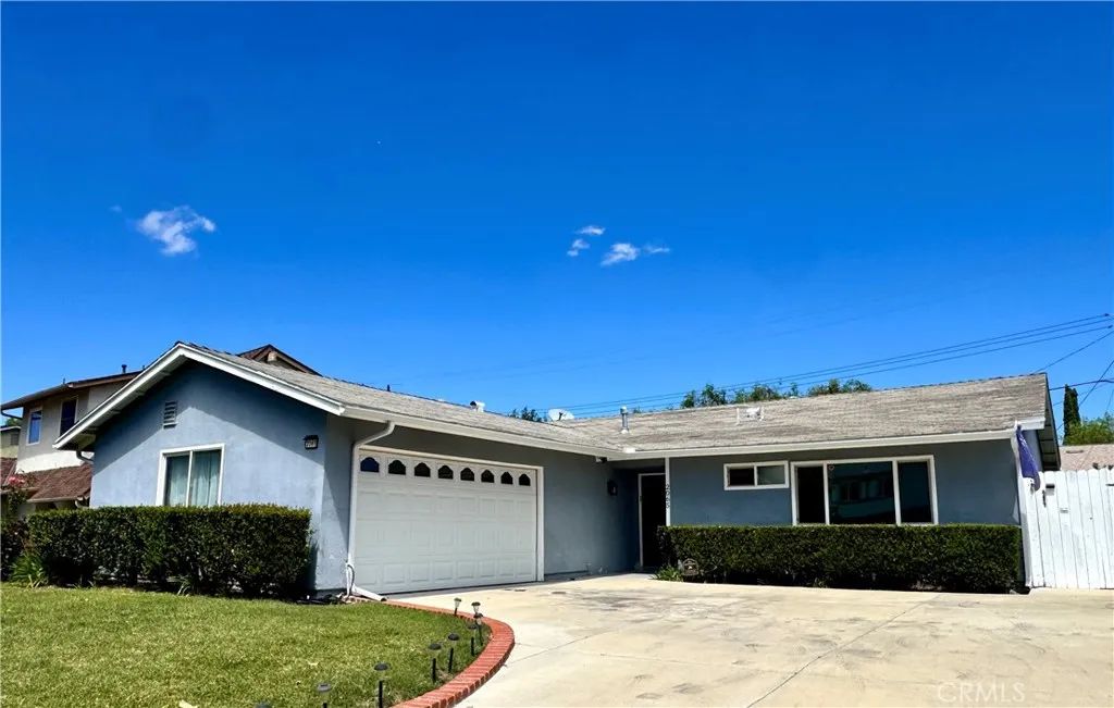 2065 Morley, Simi Valley, CA 93065