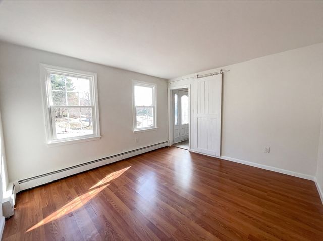 5 Tracy Ann Dr, Grafton, MA 01536