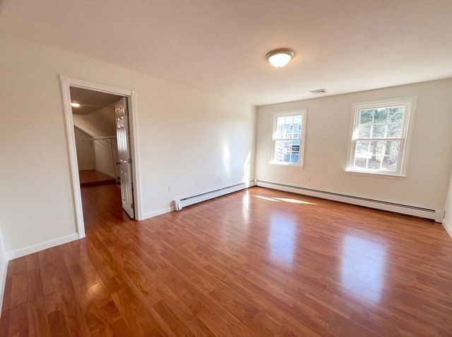 5 Tracy Ann Dr, Grafton, MA 01536