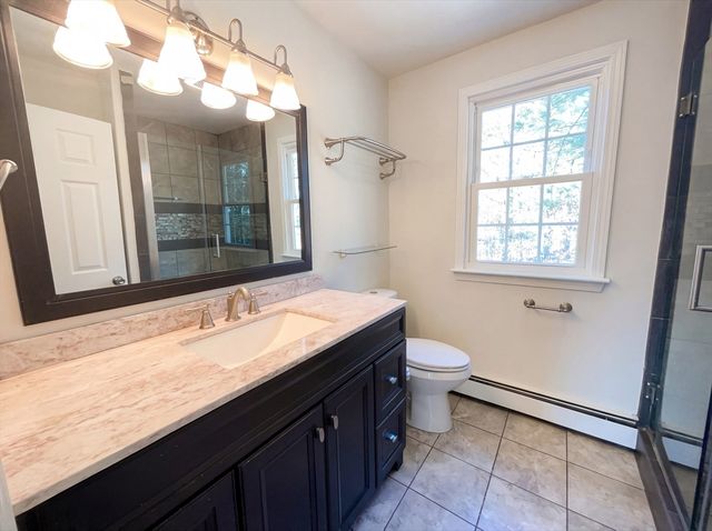 5 Tracy Ann Dr, Grafton, MA 01536