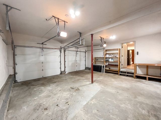 5 Tracy Ann Dr, Grafton, MA 01536