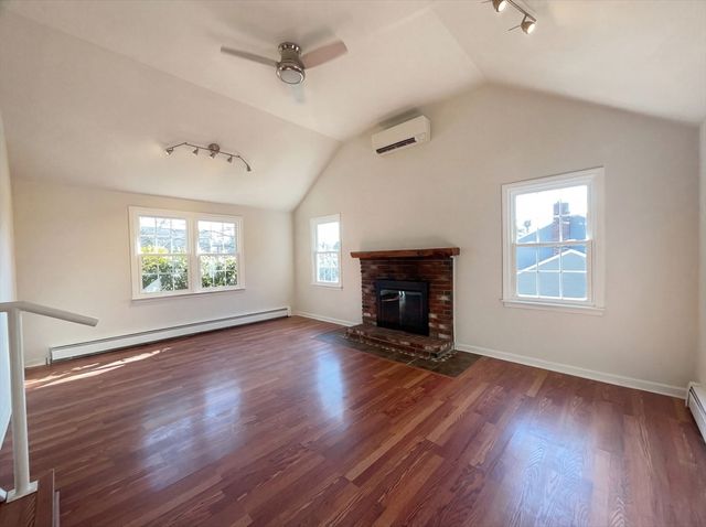 5 Tracy Ann Dr, Grafton, MA 01536