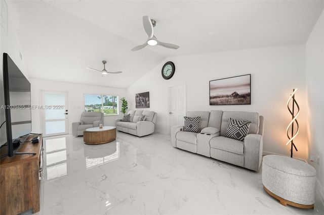 4224 Lake Vista, Sebring, FL 33875