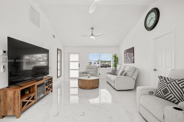 4224 Lake Vista, Sebring, FL 33875