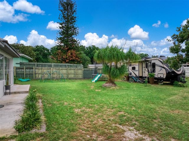 4224 Lake Vista, Sebring, FL 33875