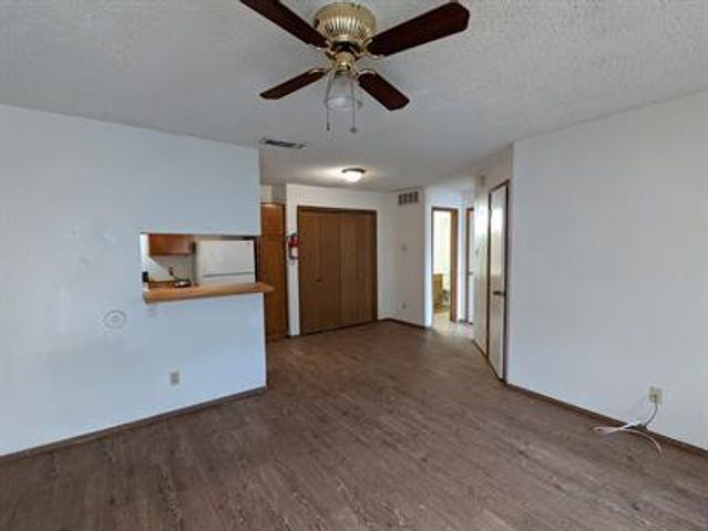 2800 Bull Run 708, Taylor, TX 76574
