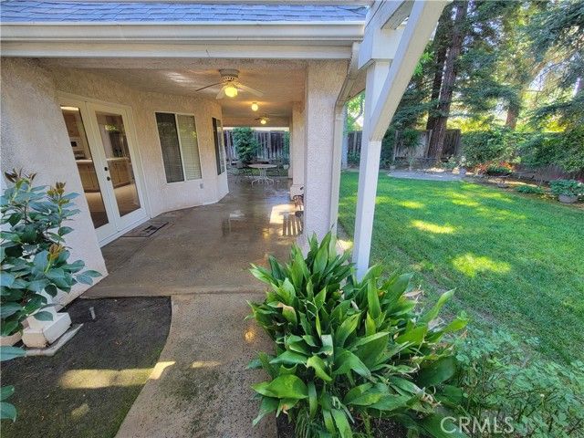 819 E Woodhaven, Fresno, CA 93720