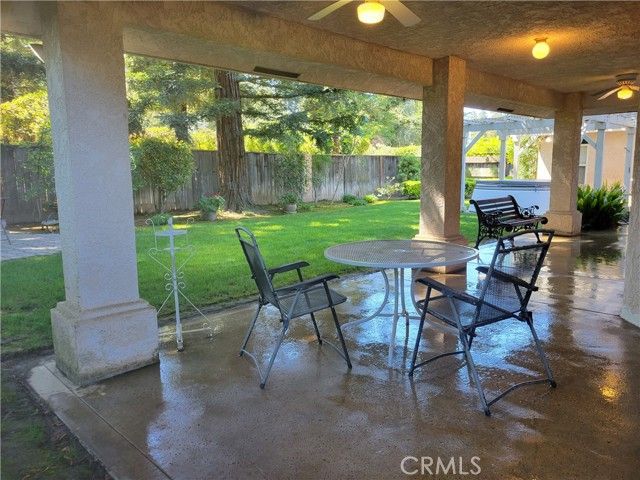 819 E Woodhaven, Fresno, CA 93720