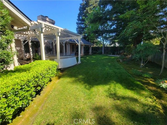 819 E Woodhaven, Fresno, CA 93720