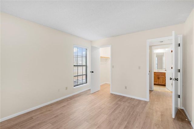 12659 W 110th Terrace, Overland Park, KS 66210