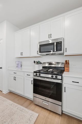 1109 150th Street W, Rosemount, MN 55068