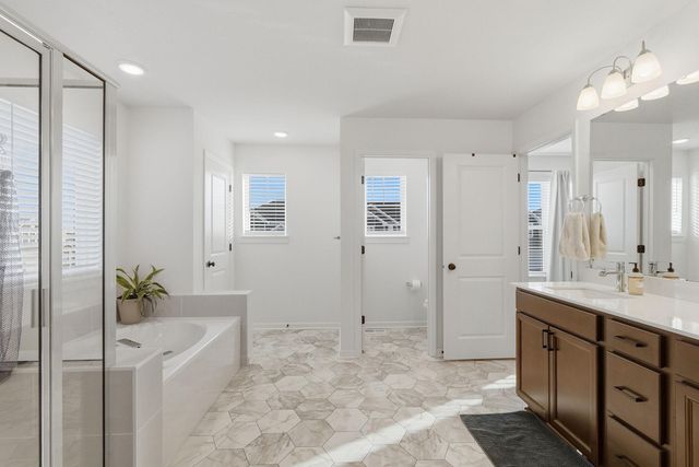 1109 150th Street W, Rosemount, MN 55068