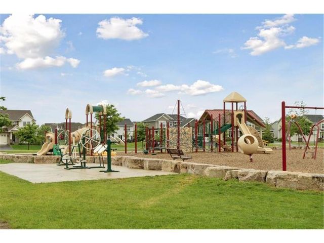 1109 150th Street W, Rosemount, MN 55068