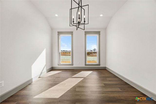 100 Hillside Lane, Lampasas, TX 76550