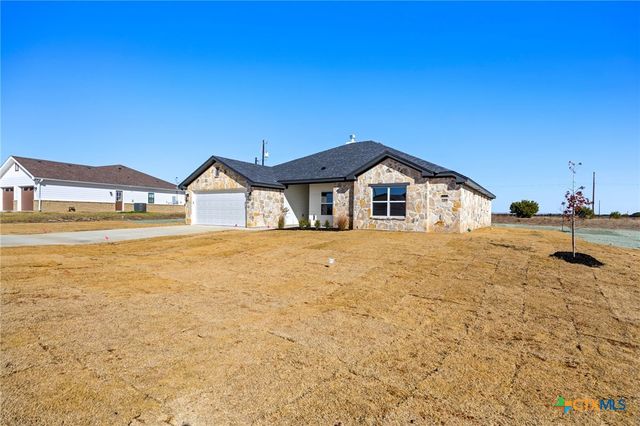 100 Hillside Lane, Lampasas, TX 76550