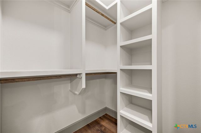 100 Hillside Lane, Lampasas, TX 76550