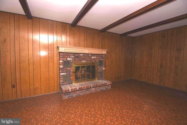 77 LENAPE DR, Doylestown, PA 18901