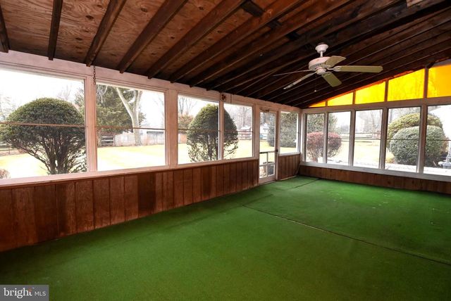 77 LENAPE DR, Doylestown, PA 18901