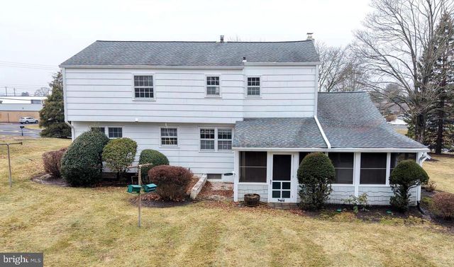 77 LENAPE DR, Doylestown, PA 18901