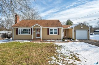 104 Boston Road, Middletown, CT 06457