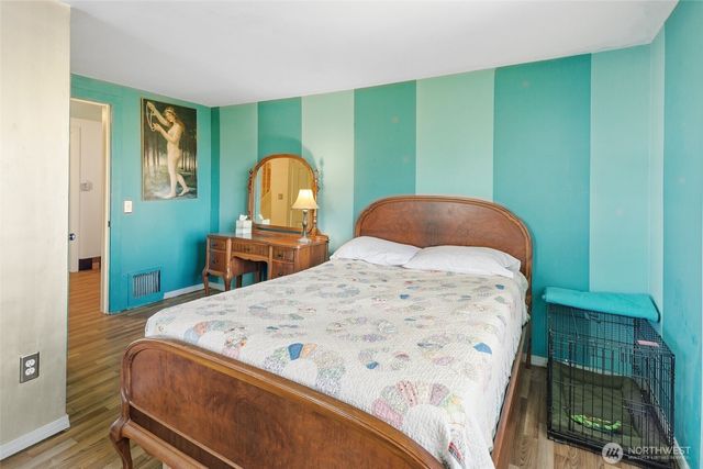 1235 S 101st Street, Seattle, WA 98168