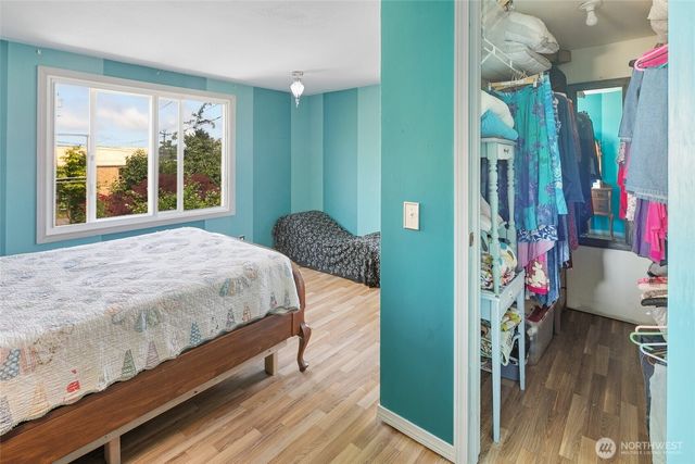 1235 S 101st Street, Seattle, WA 98168