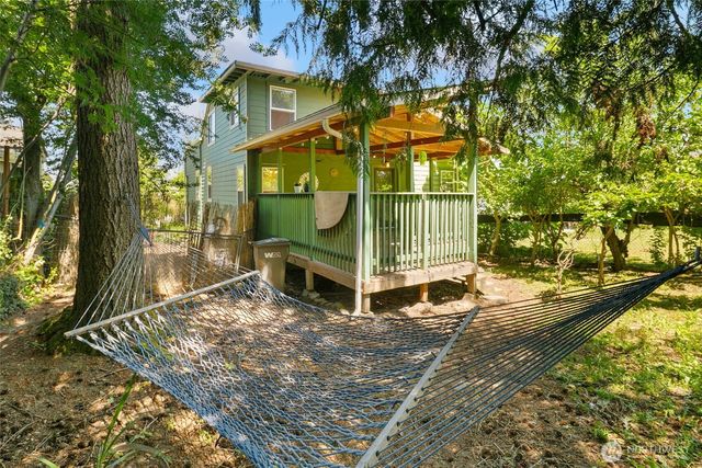 1235 S 101st Street, Seattle, WA 98168