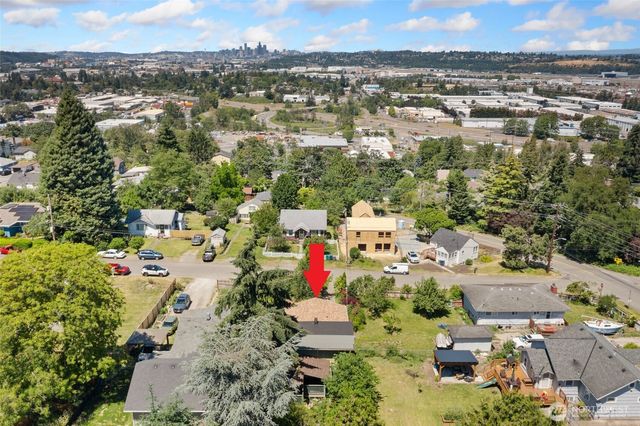 1235 S 101st Street, Seattle, WA 98168
