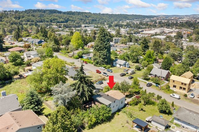 1235 S 101st Street, Seattle, WA 98168
