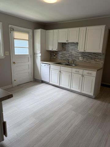 869-871 Palmer Road, Columbus, OH 43212