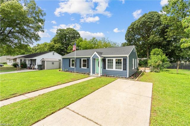 477 Cedar DR, Hampton, VA 23669
