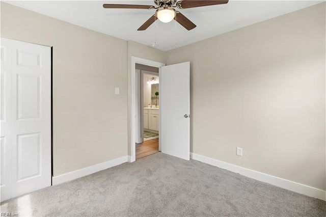 477 Cedar DR, Hampton, VA 23669