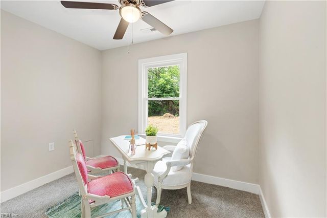 477 Cedar DR, Hampton, VA 23669
