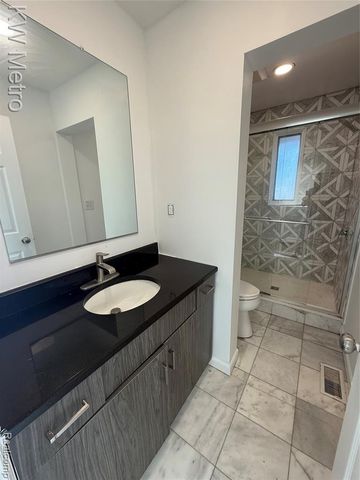 1440 W Square Lake Road, Bloomfield Hills, MI 48302