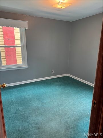 195 Aris Avenue, Cheektowaga, NY 14206