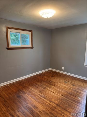 195 Aris Avenue, Cheektowaga, NY 14206