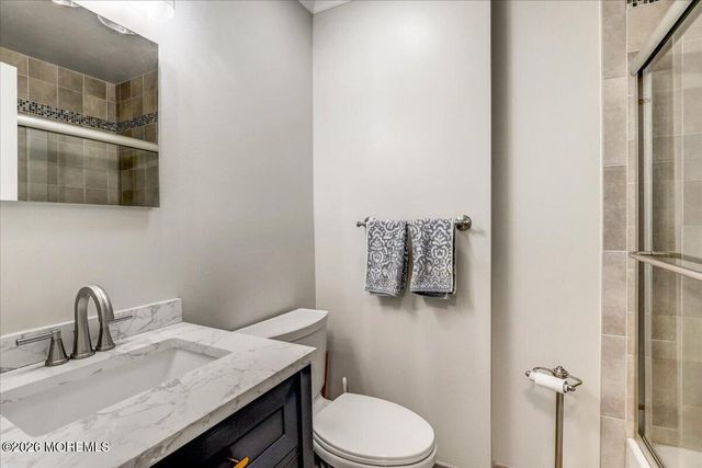 30 Dortmunder Drive, Manalapan, NJ 07726