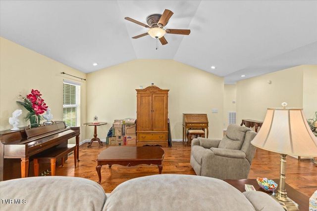 194 East Ridges Drive, Chuckey, TN 37641