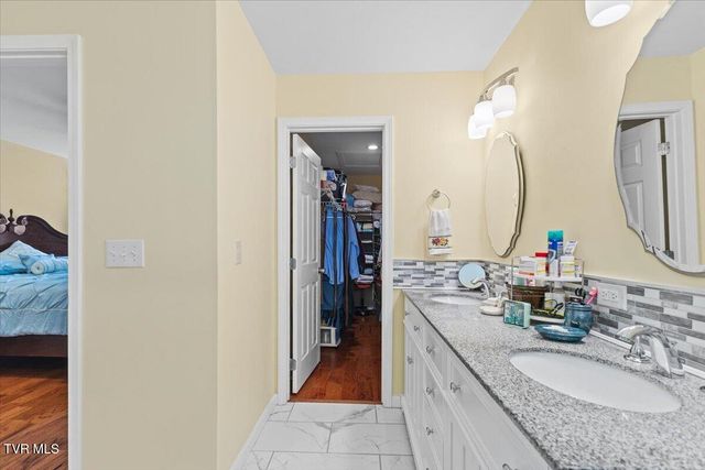 194 East Ridges Drive, Chuckey, TN 37641