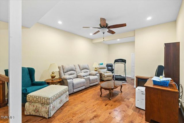 194 East Ridges Drive, Chuckey, TN 37641