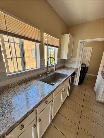 1046 S Citrus Avenue, Los Angeles, CA 90019